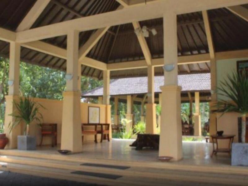 Tastura Beach Hotel Kuta  Εξωτερικό φωτογραφία