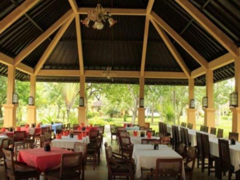 Tastura Beach Hotel Kuta  Εξωτερικό φωτογραφία