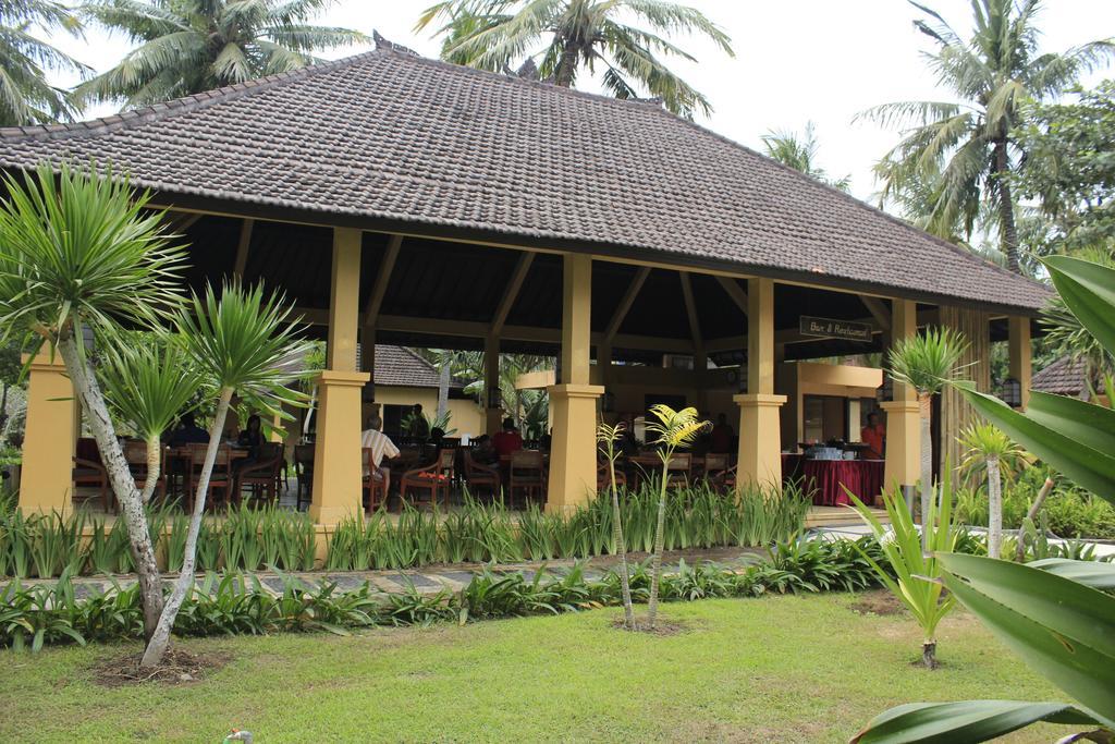 Tastura Beach Hotel Kuta  Εξωτερικό φωτογραφία